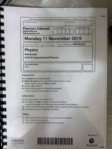 Pearson Edexcel Physics Advanced Unit 5 and 6. Contains 30 past papers.