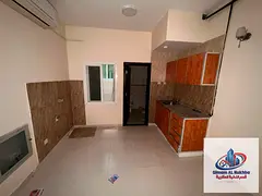 Studio for annual rent in Al Nabba, Sharjah. AED 15,000 yearly, 4 or 6 installments, AED 1,000 secur
