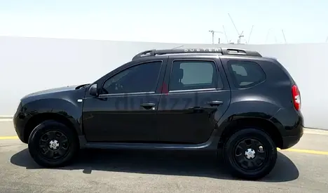 Urgent sale -  Renault Duster 2015 PE - GCC Specs - Reliable SUV