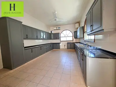 Lavish 4BR Villa For Rent | Darari Area