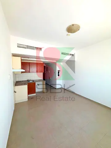 Studio Apartment Available for Rent in Al Khan