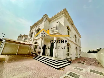 Like New 5-Bedrooms Villa\^Majlis\^All Master Bedrooms\^Car parking Space