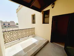 Amazing offer 5 badroom villa single alone with maid room and driver room in Hoshi area price 140k