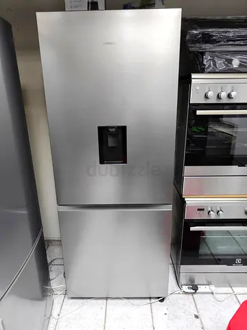 Samsung Bottom Freezer Refrigerator with Water Dispenser - Stainless Steel