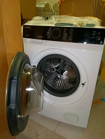 Toshiba Front Load Washing Machine - Inverter, Good Condition