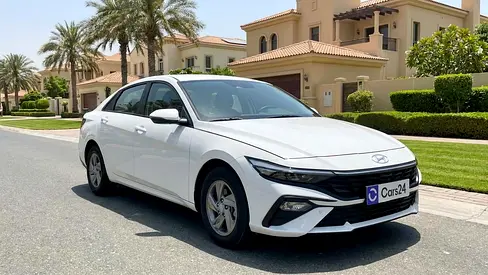 AED 893/m | 0 DP | Free 3 Months Warranty | Service History | 30 Day Return | HYUNDAI ELANTRA 2025