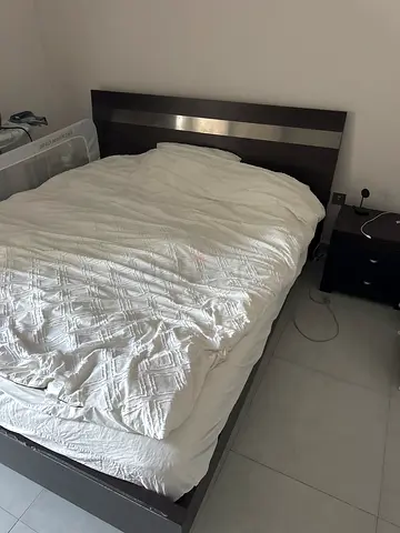 Home center king bed + side beds + matress