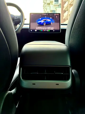 2023 Tesla MODEL 3 — миниатюра 12