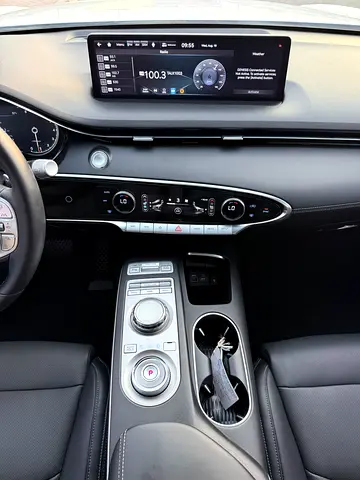 Genesis GV70 Platinum, миниатюра 8