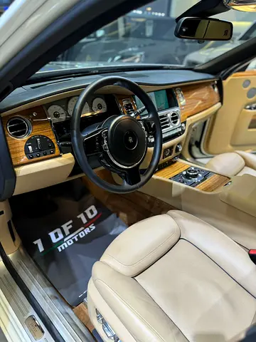 صورة 9 لـ 2015 ROLLS-ROYCE GHOST
