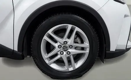صورة 12 لـ 2023 Toyota C-HR
