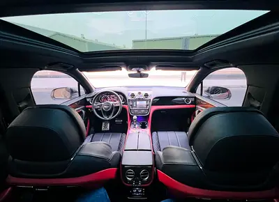 2018 Bentley BENTAYGA 照片 12