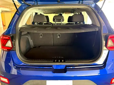 صورة 5 لـ 2022 Hyundai VENUE