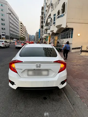 صورة 13 لـ 2021 Honda CIVIC