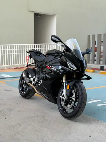 BMW S1000RR 2023 CLEAN TITTLE