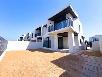 Vastu 4BR + Maid’s | Corner Unit | Near Pool & Kids Park