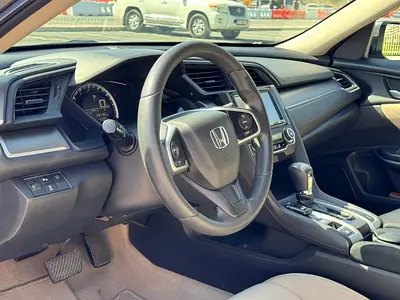 2017 Honda CIVIC — фото 5