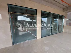 Retail available | Prime Location | Semi Fitted