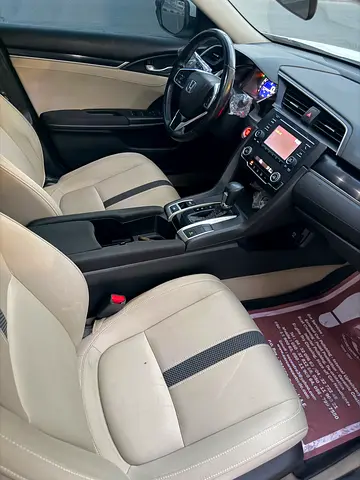 صورة 7 لـ 2021 Honda CIVIC