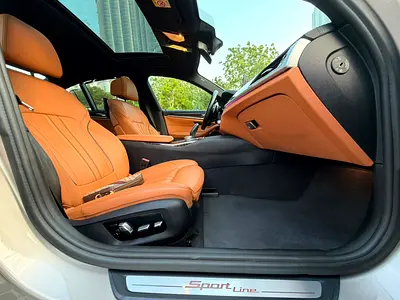 صورة مصغرة 14 لـ 2019 BMW 5-SERIES