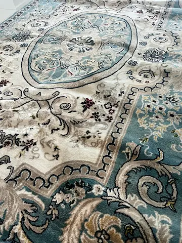 150 x 220cm Turkish Carpet - Brand New
