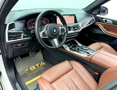 2019 BMW X7 — фото 11