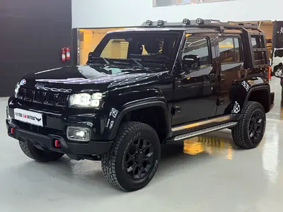 BAIC BJ40L LUXURY 2023 90000 KMS FULL OPTIONS ( OFF-ROAD READY )