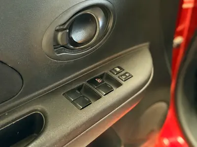2013 Nissan MICRA — фото 14