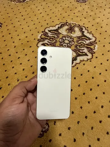 Samsung S24