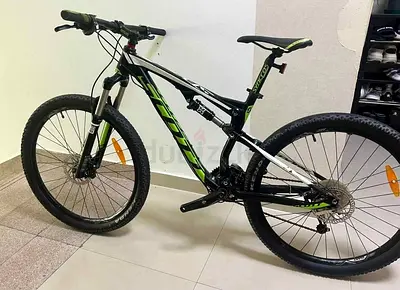 high performance Scott Spark 27.5 Medium