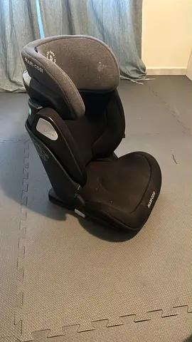 Maxi cosi car seat