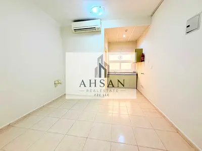 Luxurious Studio For Family Ready To Move Separate kitchen