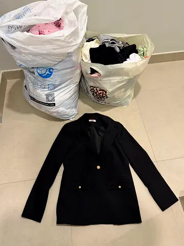 Black women's blazer all the 2 packet around 50 to 80 clothes 100 aed, im moving no space