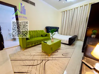 Studio - monthly rent - all inclusive - furnished - clean furniture