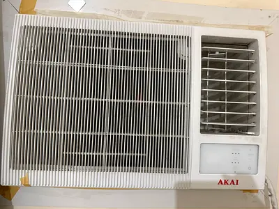 Akai Window Ac 1.5 ton with remote