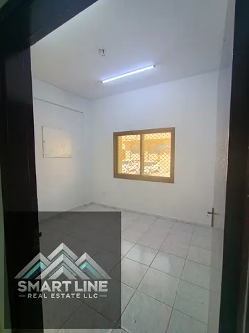 BIG OFFER 2BHK WITH NEAR TO SACHOOL FAMILY BUILDING RENT ONLY 24K