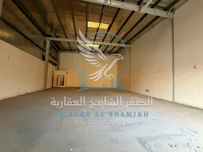 مستودع للإيجار في الصناعية 18 على شارع رئيسي فرصة مميزة لاستئجار مستودع بموقع حيوي ومساحة مناسبة، ملائم للأنشطة التجارية والتخزينية والصناعية المختلف