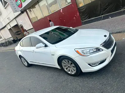 صورة 7 لـ 2011 KIA K7