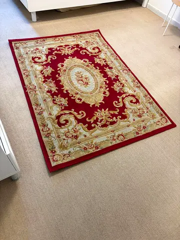 Red Oriental-Style Area Rug in Good Condition, 120x180cm (approx.)