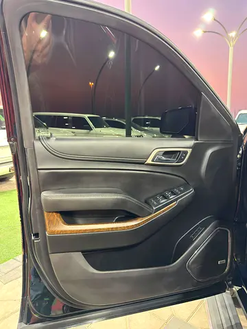 صورة 8 لـ 2019 GMC YUKON