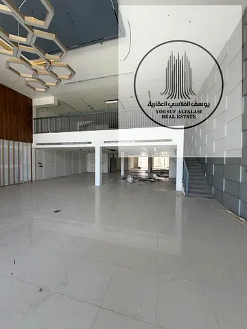 معرض تجاري 7000 قدم | شارع رئيسي | 50 كيلوواط | الشارقة