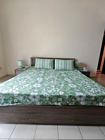 Bedroom set