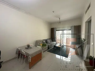 Spacious 1-BR Apartment+ Study for Sale in JVC