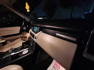 2011 LAND Rover RANGE ROVER — миниатюра 18