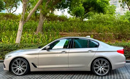 صورة مصغرة 5 لـ 2019 BMW 5-SERIES