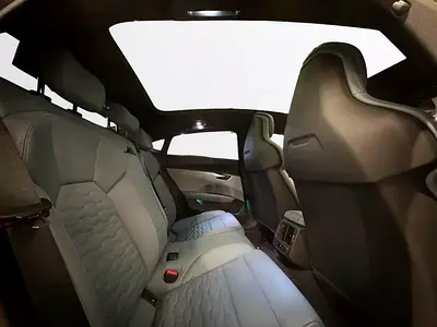 2022 AUDI E-TRON GT — миниатюра 19