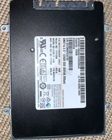 Samsung ssd 128Gb SATA6.0Gps