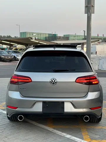 صورة 7 لـ 2019 Volkswagen GOLF GTI
