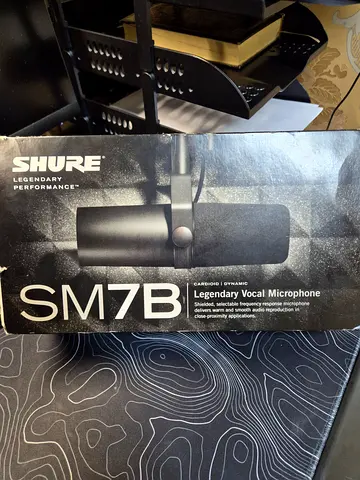 Shure SM7B, Cardioid Studio Microphone, Professional Vocal Recordings, Dynamic, For Live Streaming,