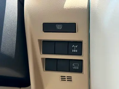 Toyota Land Cruiser GXR, миниатюра 13